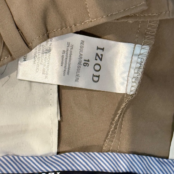 IZOD BOYS REGULAR FIT KHAKI DRESS PANTS - Picture 3 of 3